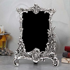 White Metal Photo Frame