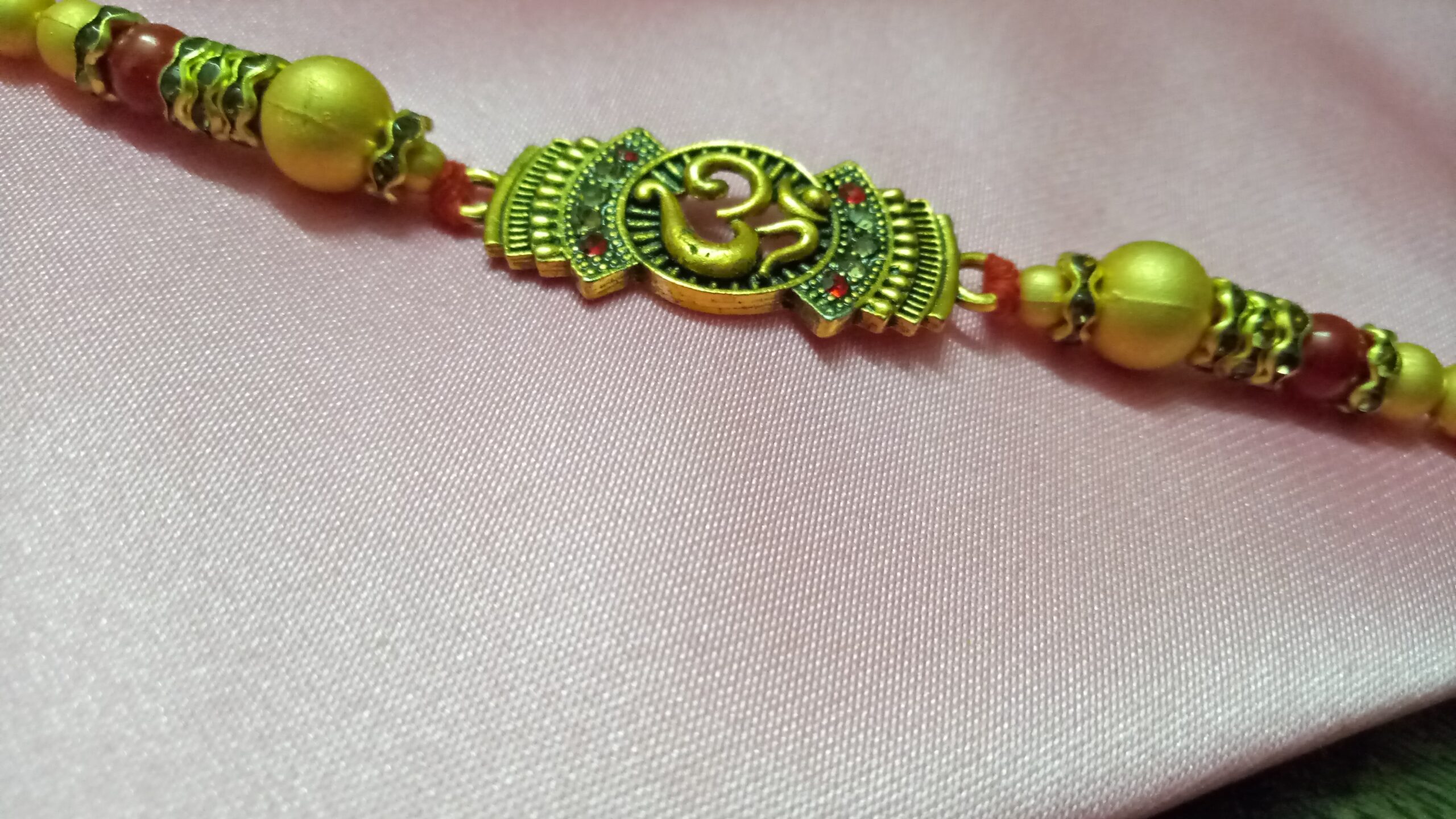 Om Rakhi