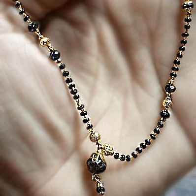 black stone mangalsutra